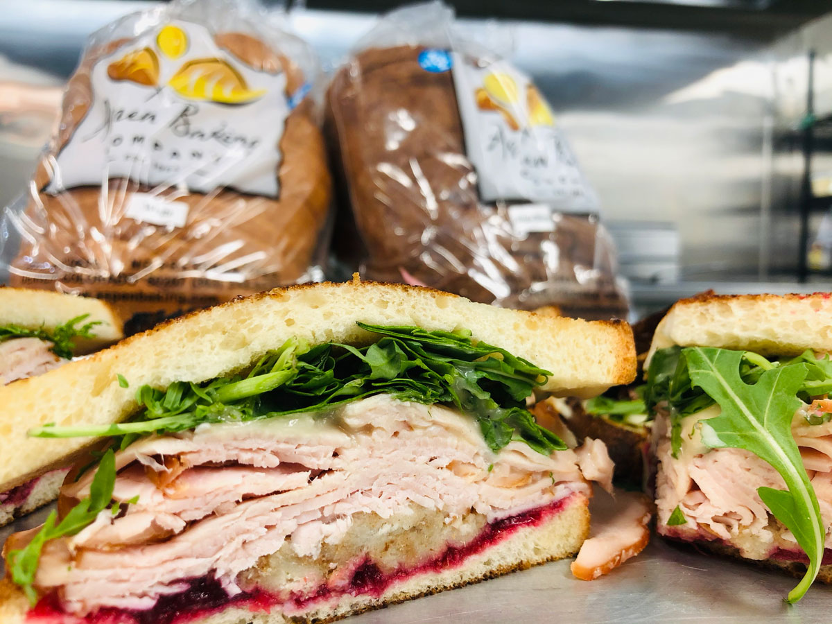 Aspenbakingriverbearamericanmeats The Modern Eater Network